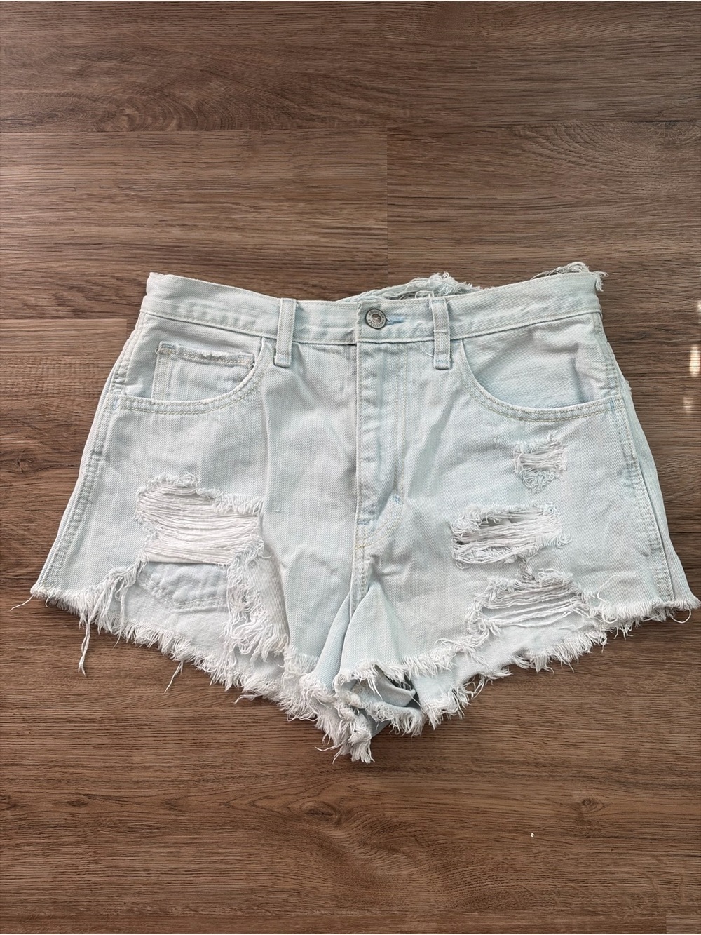 Hollister Women’s High Ride Destroyed Denim Miami Jean Mini Shorts Size 3